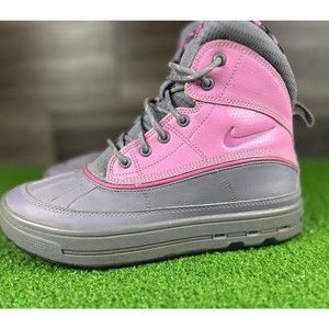 Nike Woodside 2 ACG Youth Sz 5.5 Y Girls High Pink Shell Toe Duck Boots‎ 524876